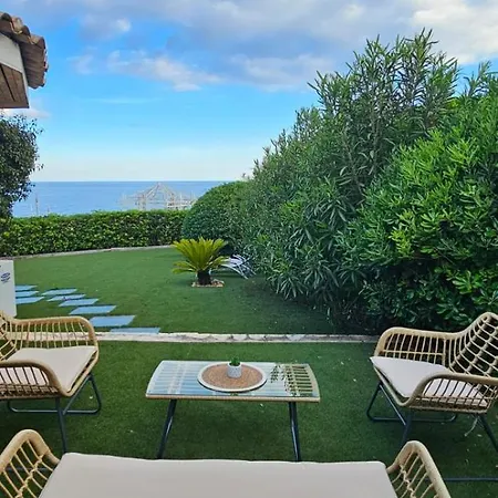 Maisonette Vue 180 - Terrasse & Jardin Apartment *